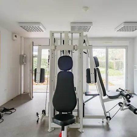 Apartment Grand T1 Bis Avec Jardin Expose Plein Sud Et Salle De Sport
