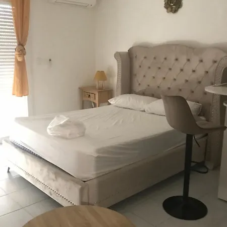 Grand T1 Bis Avec Jardin Expose Plein Sud Et Salle De Sport Apartment *